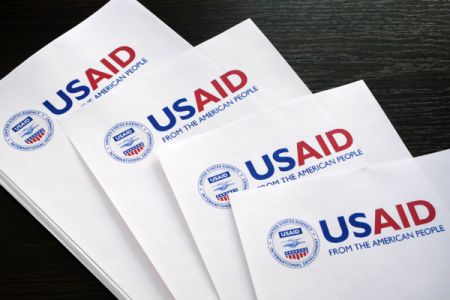 叛国？前USAID官员组织抗议川普政府