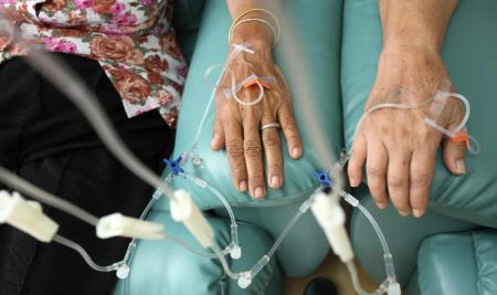 解密的中央情报局文件揭示了冷战时期苏联将寄生虫与癌症治疗联系起来的研究