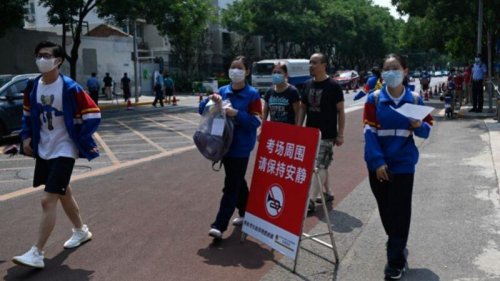 中国大陆高考来临，江西日前爆出全省普通高等教育专科升本科考试集体作弊事件，涉案者已被警方拘捕，案件仍在调查中。