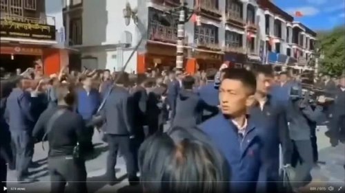 自习近平上台以来，有关中共高层被暗杀的传闻不断，但很难得到官方证实。网易9月14日发布一篇曝光中共政法系图谋行刺中共领导人的文章，内文未提到领导人的名字，外界猜测目标有可能是习近平。