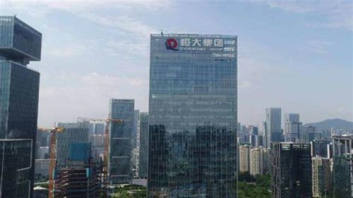 中国房地产业的多米诺骨牌效应
