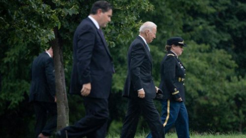 美国越来越多的选民认为，作弊玷污了乔．拜登（Joe Biden）在2020年的美国总统大选中对美国总统唐纳德．川普所取得的胜利。而且，更多人认为美国民主党大力推动的一项关键选举改革计划将增加欺诈行为。