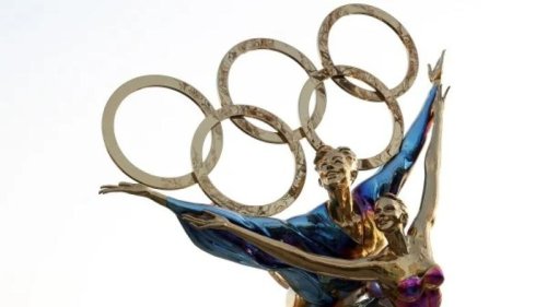 美国国会议员呼吁推迟2022年北京冬奥会，换到其他国家举行，并禁赛中国队。