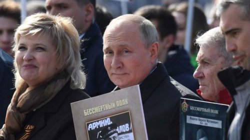 周一（5月9日），俄罗斯总统普京（Vladimir Putin）在“俄罗斯胜利日”的演讲中，呼吁俄罗斯军队寻求胜利。